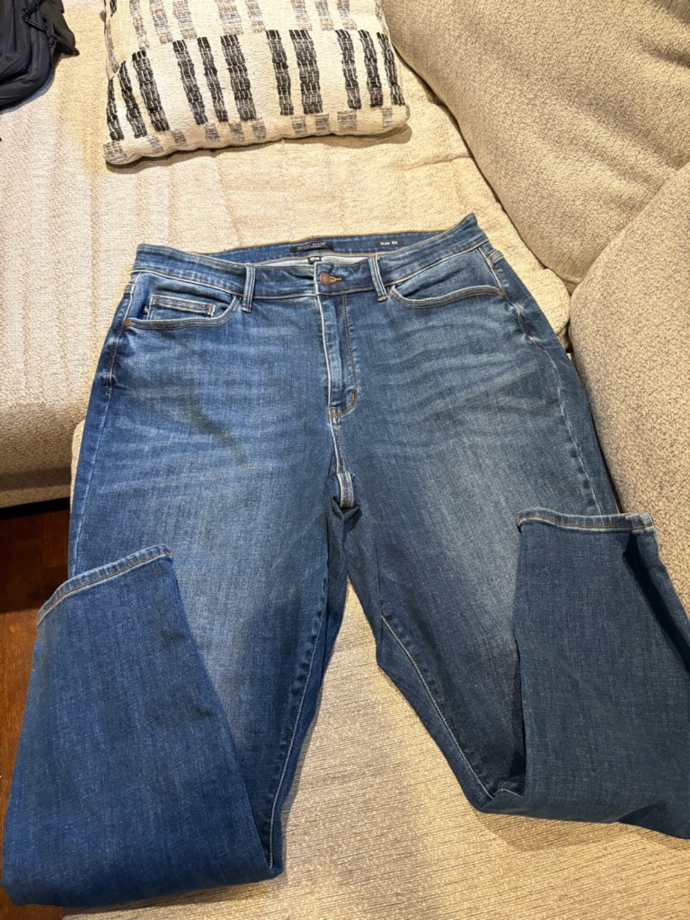 Judy Blue Mid Wash Straight-Leg Women's Jeans